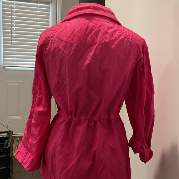 Madison Windbreaker Women Size S Pink Fuschia Lightweight Water Resistant - Picture 2 of 14